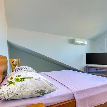 Apartmani Vukicevic Vodice Ngoại thất bức ảnh