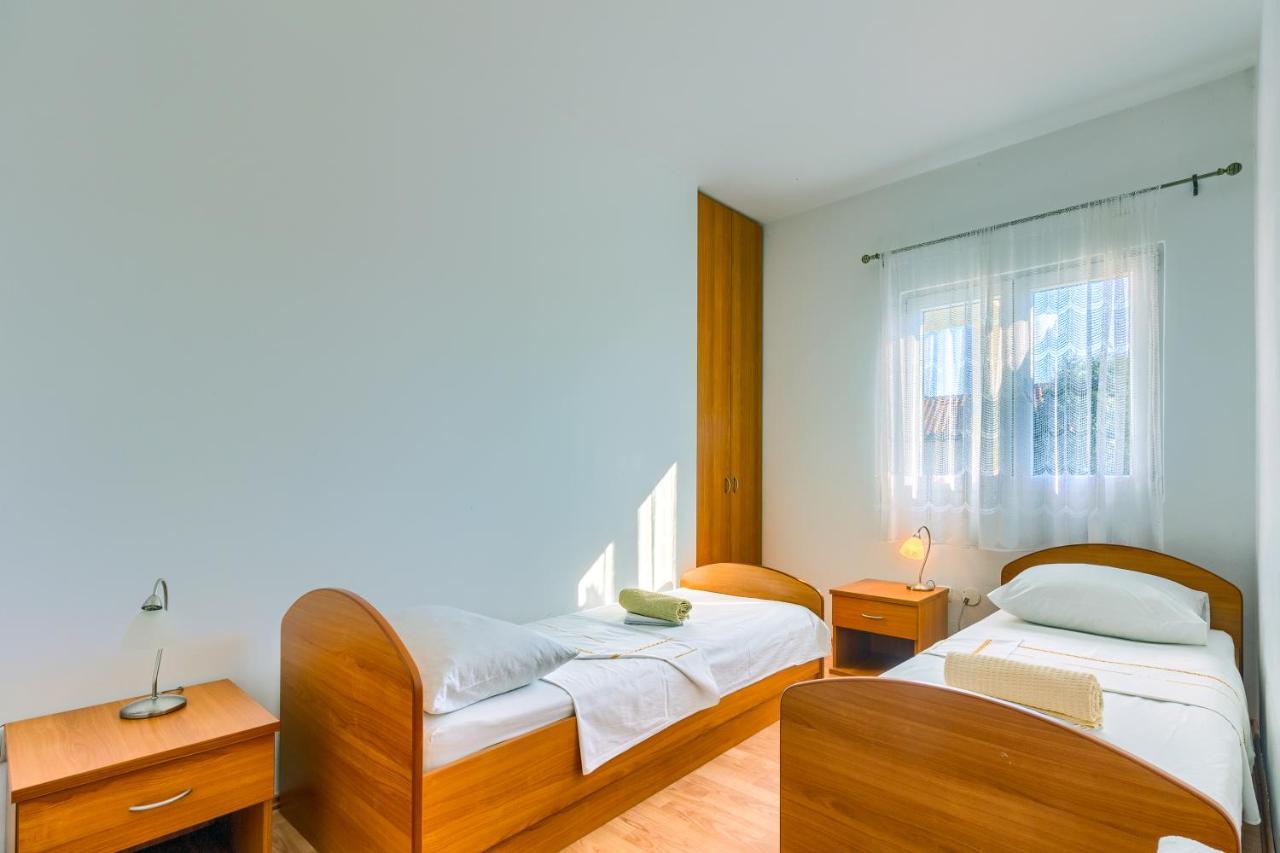 Apartmani Vukicevic Vodice Ngoại thất bức ảnh
