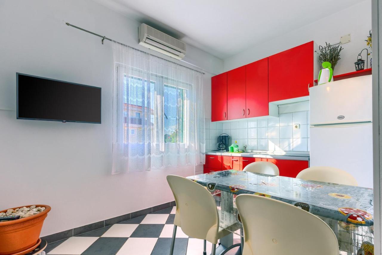 Apartmani Vukicevic Vodice Ngoại thất bức ảnh