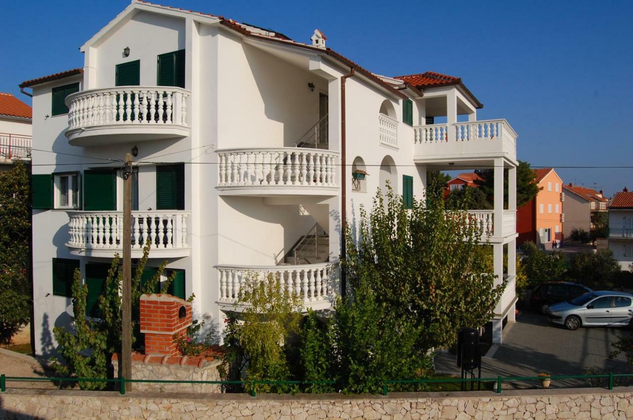 Apartmani Vukicevic Vodice Ngoại thất bức ảnh
