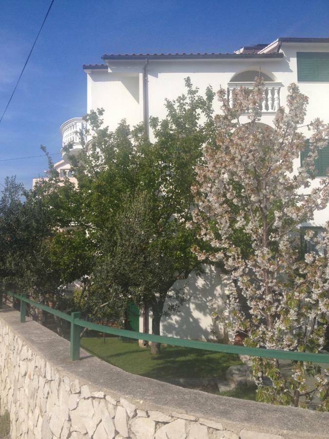 Apartmani Vukicevic Vodice Ngoại thất bức ảnh